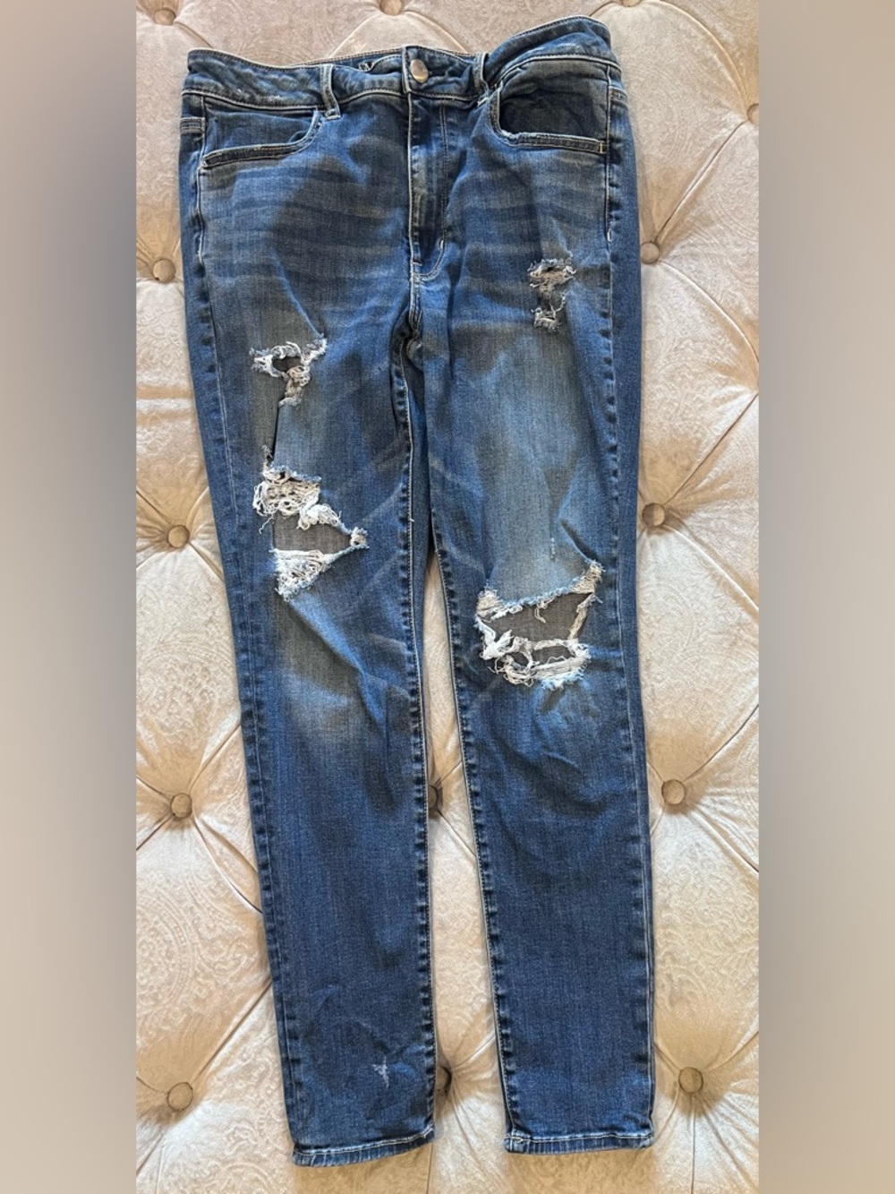 American Eagle Outfitters Distressed Dark Blue Skinny Jeans Size 12 Regular